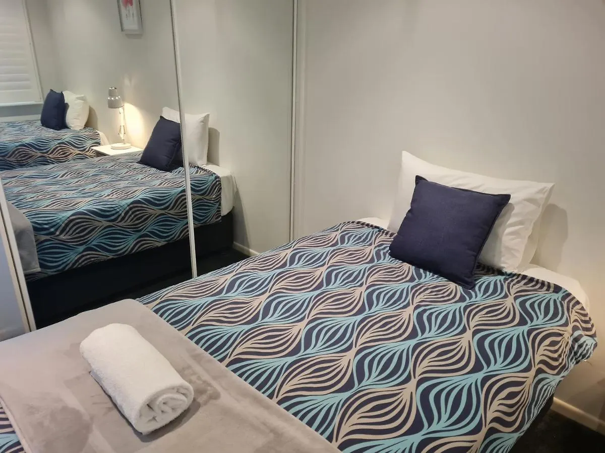 Wharf Lodge River View Apartment Maroochydore Αυστραλία